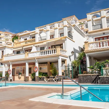 Hipnautic Vibes 1br W-poolocean View Near Aqualand, Wifi, Netflix, Free Parking, 2 Pools Access 아파트